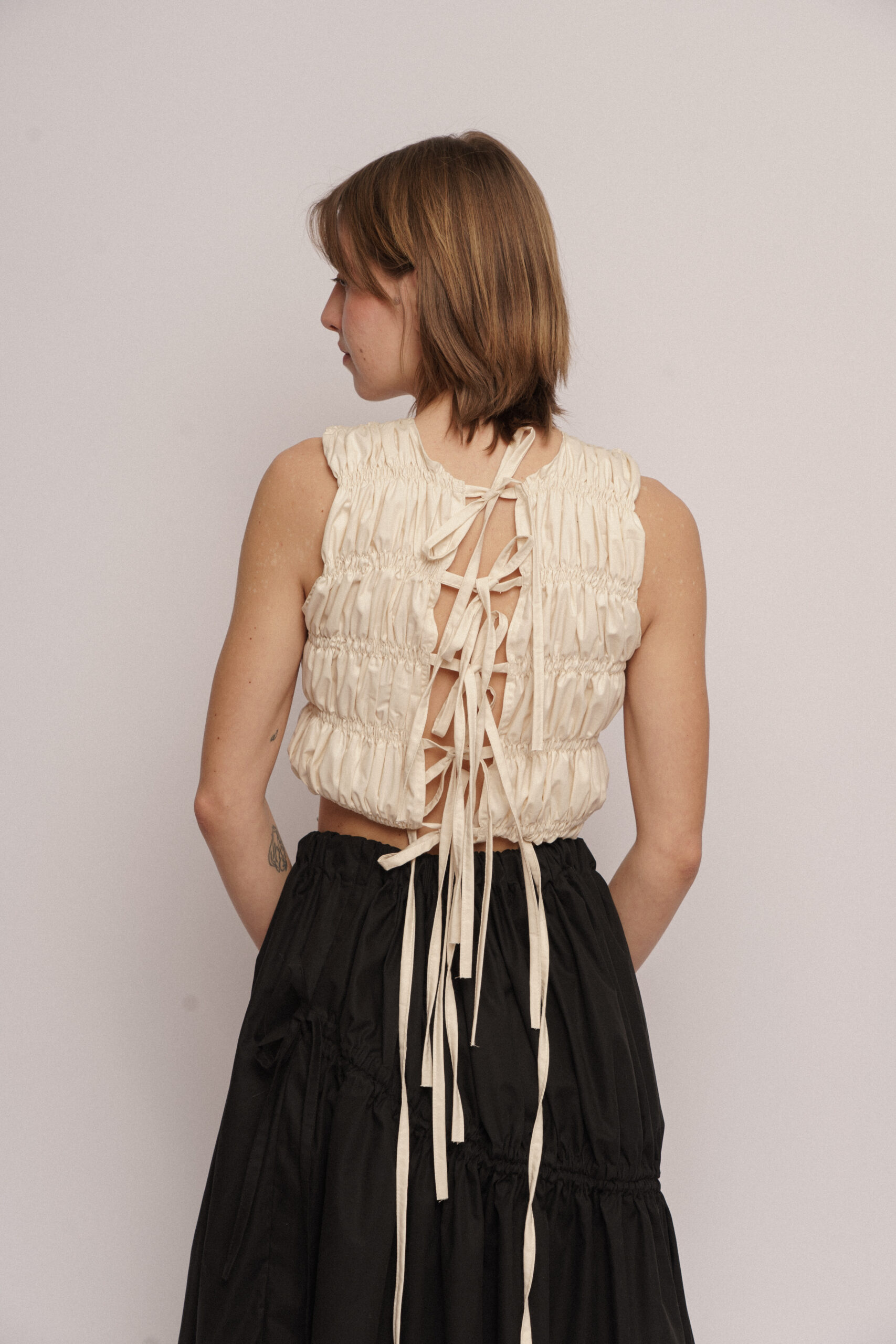 Vest Cream