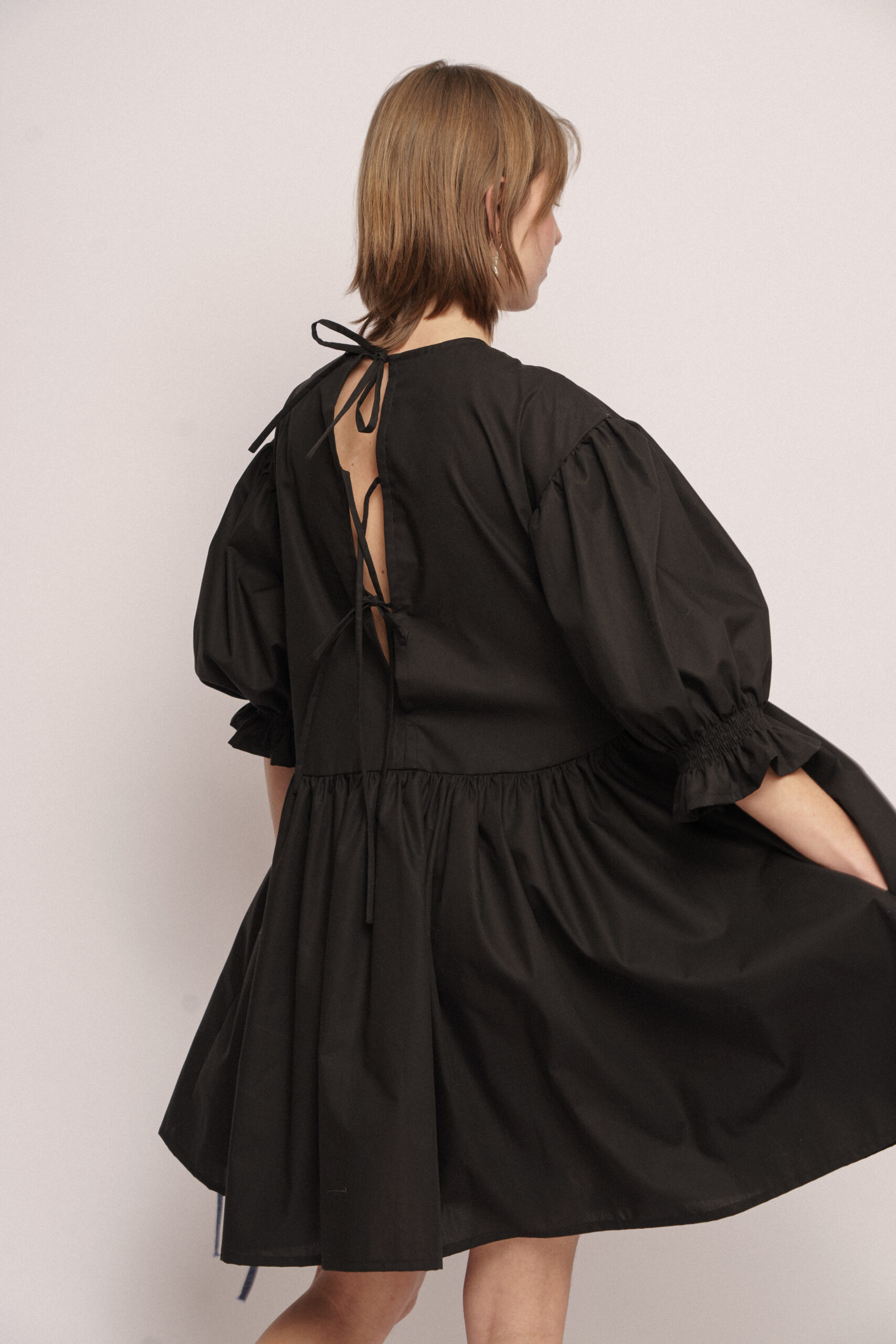 Balloon Dress Mini Black