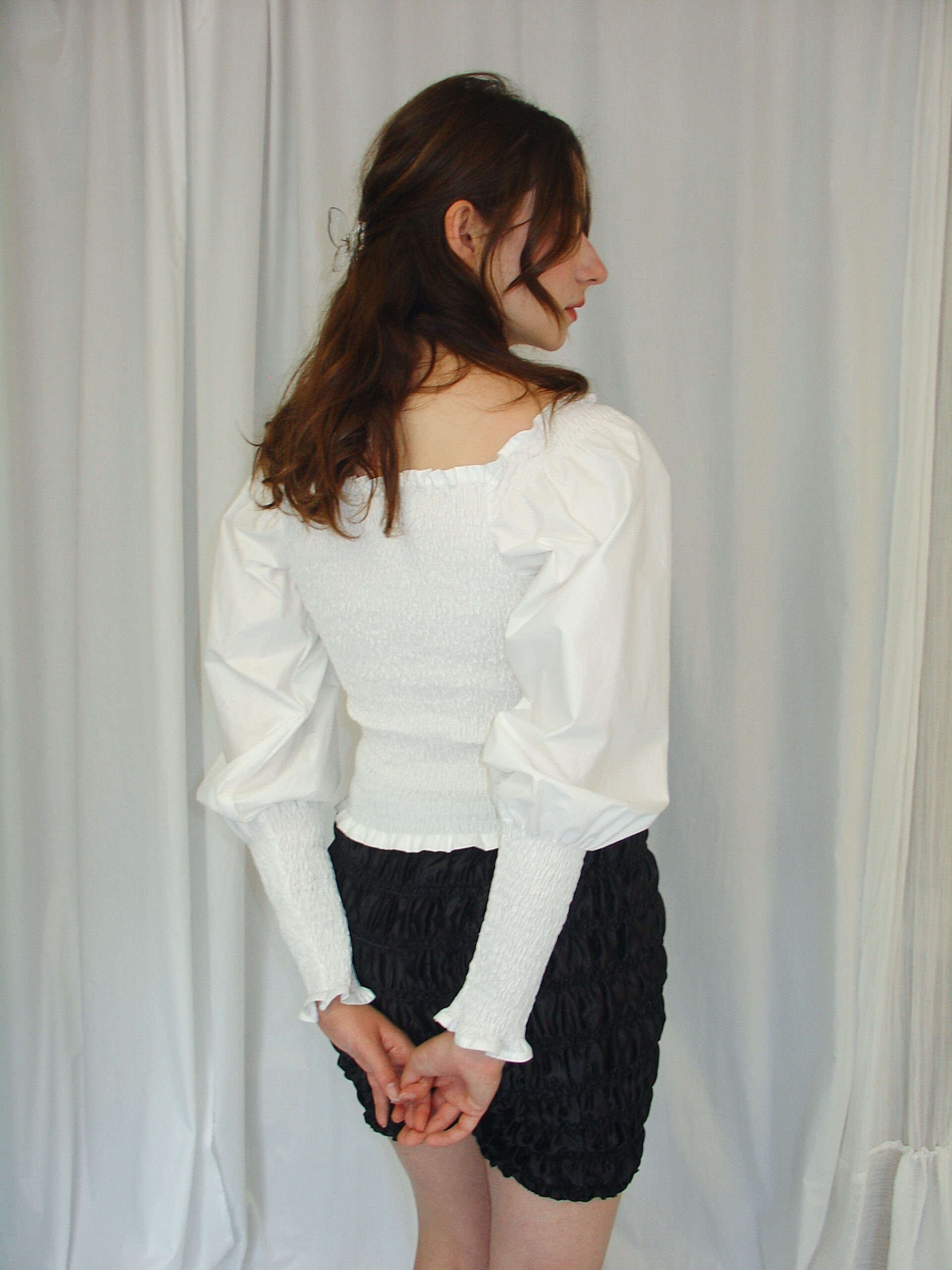 Daphne Top White
