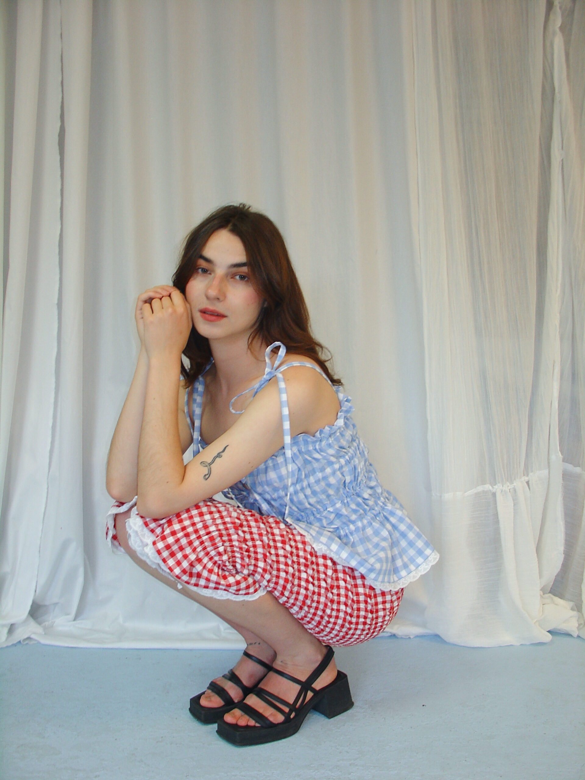 Bloomers Capri Red Gingham